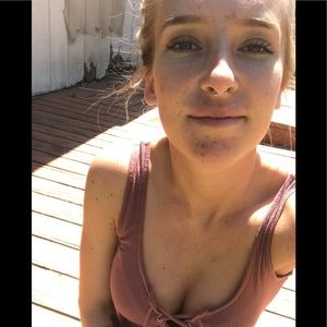 Meet your Posher, Makayla